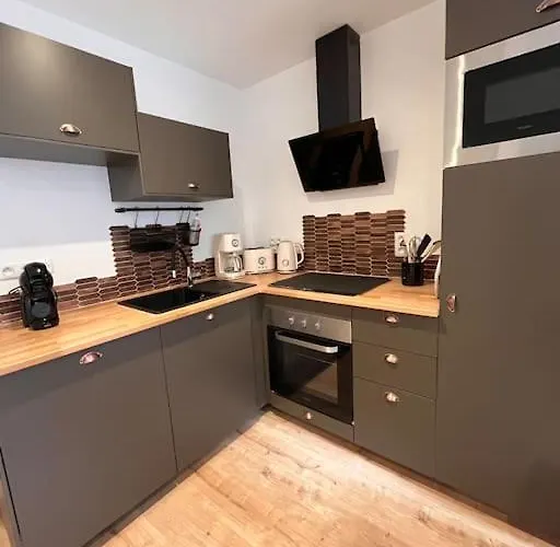 Atelier Du Jacuzzi Illimite Proche Du Mont Saint Michel Διαμέρισμα Αβράνς