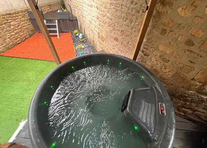 Atelier Du Jacuzzi Illimite Proche Du Mont Saint Michel * Αβράνς